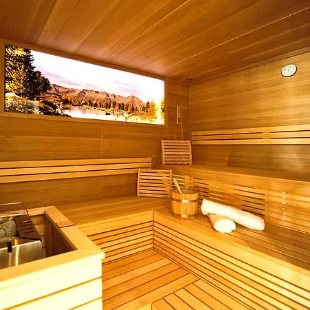 Holiday Residenz *